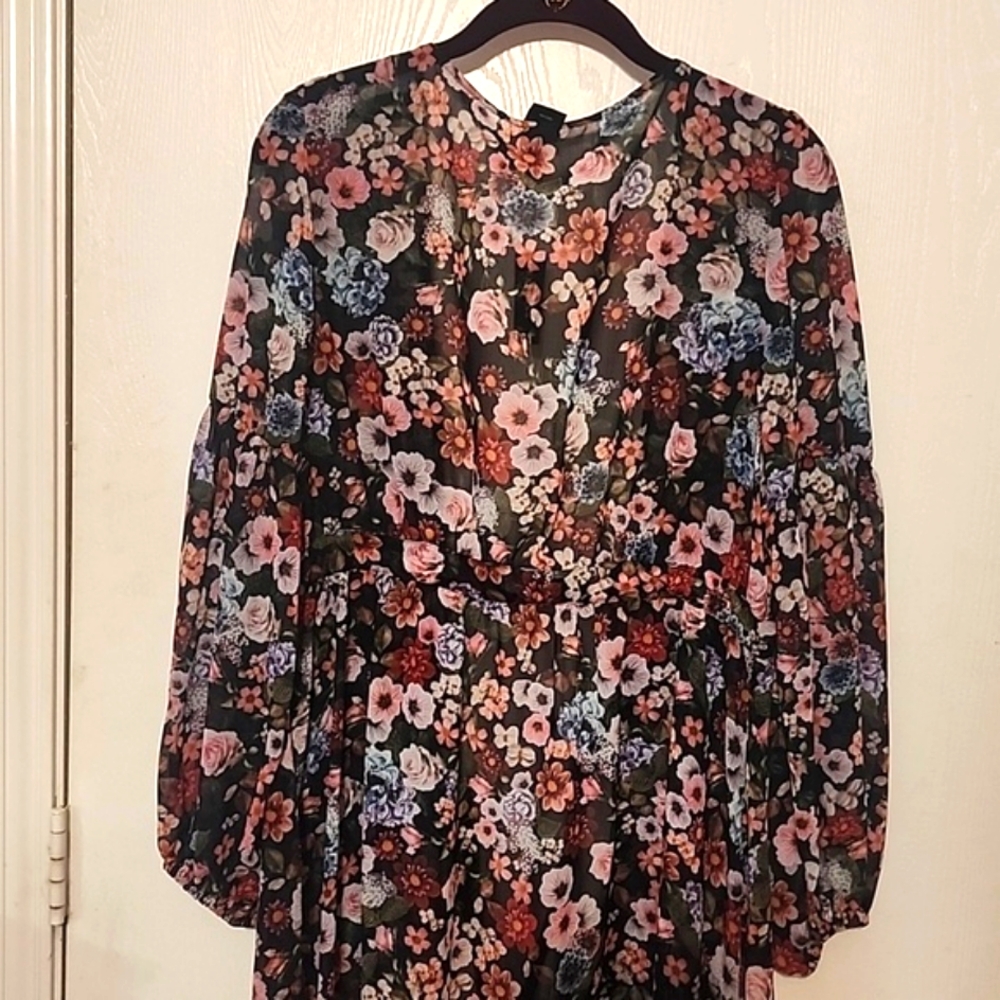 ❤️Express Cape❤️ - Picture 5 of 8